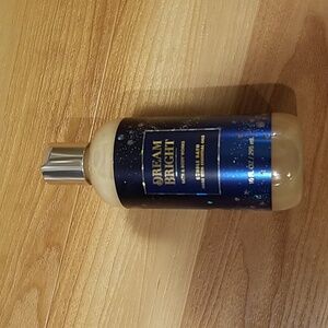 Dream Bright bubble bath